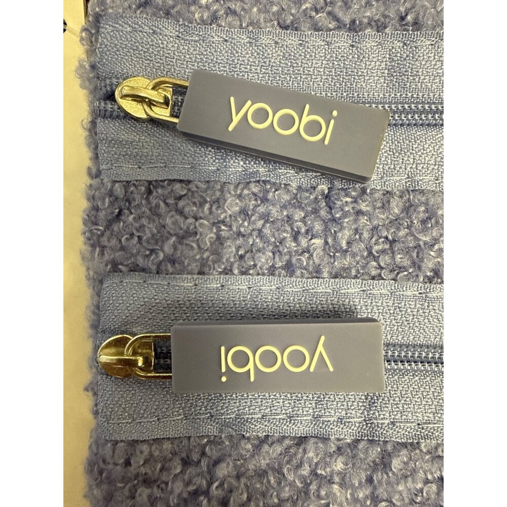 Yoobi Blue Sherpa Binder Zip Case With 3-Ring Grommets & Dual Zippered Compartme - Picture 5 of 5